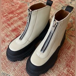 GANNI zip up boot NEW!